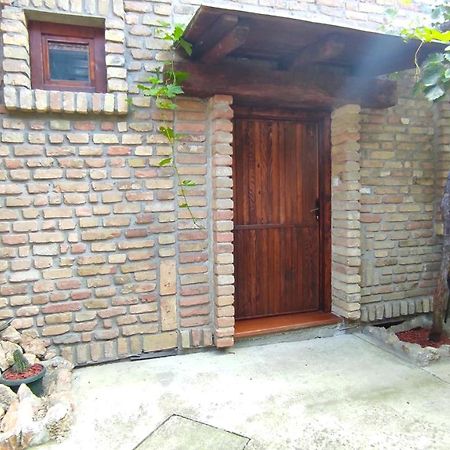 Wood House Apartment Ruma Luaran gambar